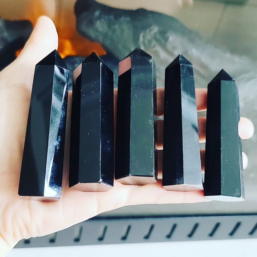 Black Obsidian points
